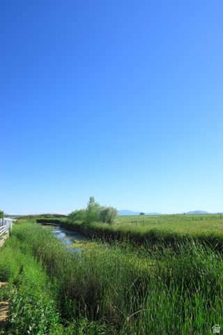 582 S LAKESIDE DR, Franklin, ID 83237