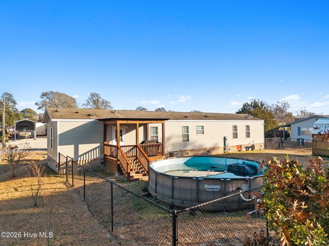 2255 W Tanglewood Drive SW, Supply, NC 28462