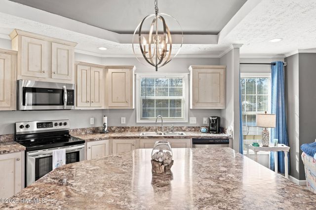 2255 W Tanglewood Drive SW, Supply, NC 28462