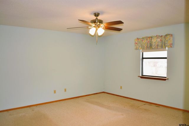 213 County Road 1997, Yantis, TX 75497