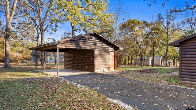 213 County Road 1997, Yantis, TX 75497