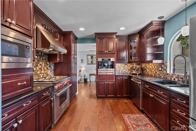 23810 Fambrough, Newhall, CA 91321