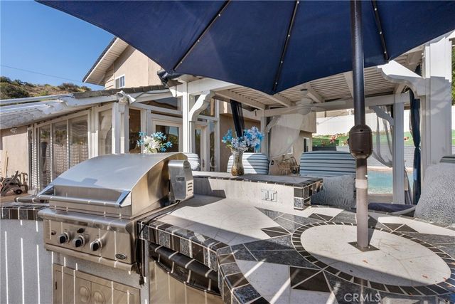 23810 Fambrough, Newhall, CA 91321