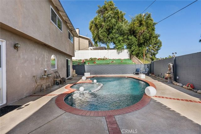 23810 Fambrough, Newhall, CA 91321