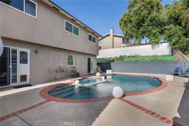 23810 Fambrough, Newhall, CA 91321
