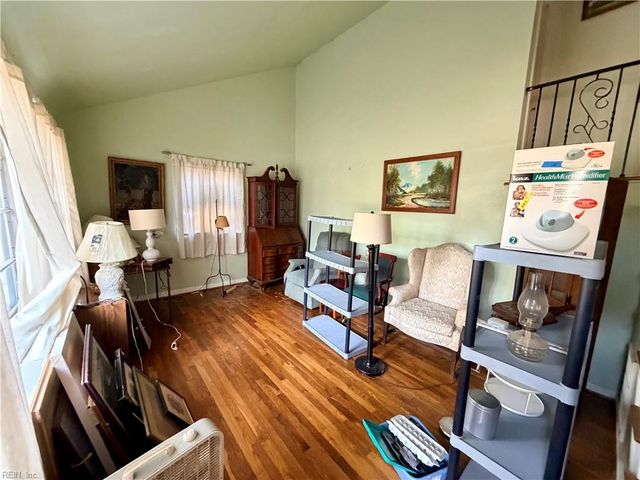 4125 Edinburgh DR, Virginia Beach, VA 23452