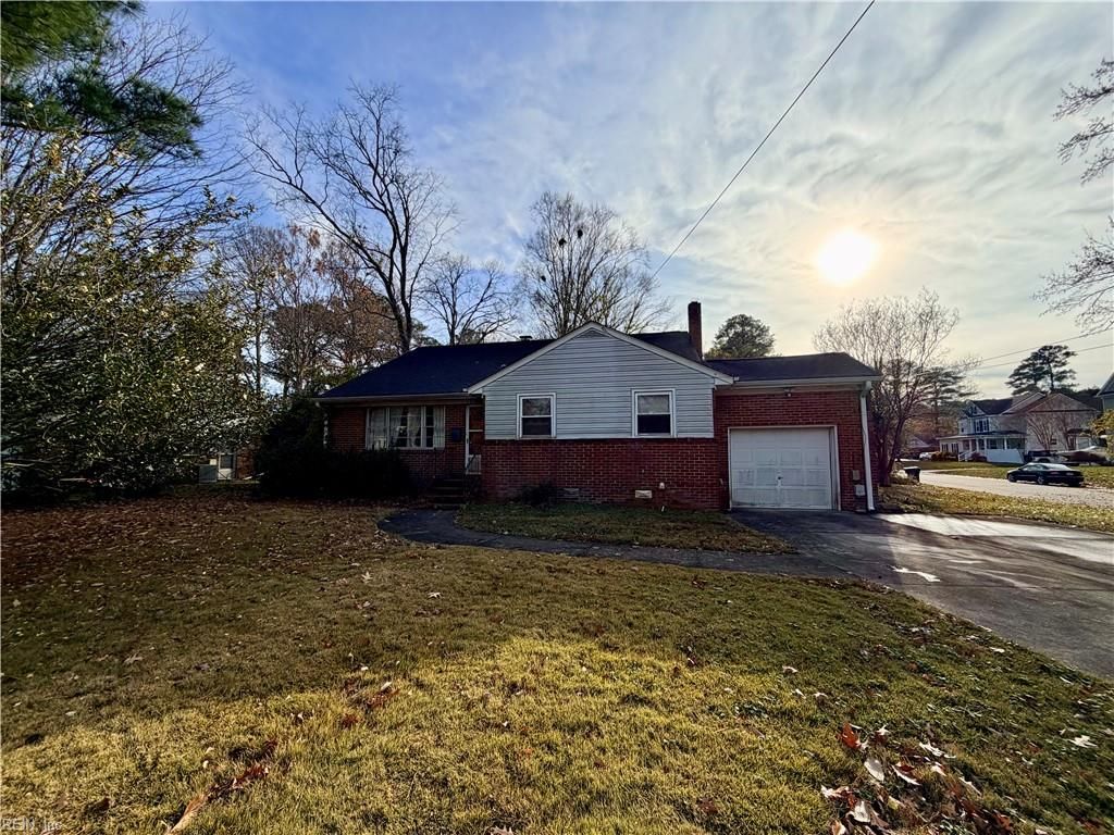 4125 Edinburgh DR, Virginia Beach, VA 23452