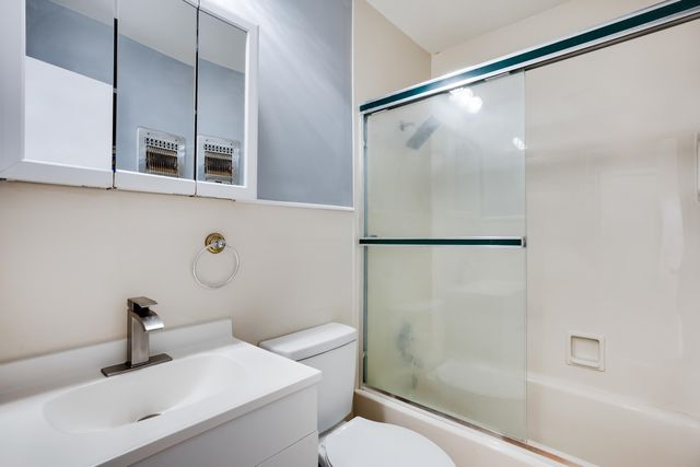 1236 E Galena St, Wichita, KS 67216