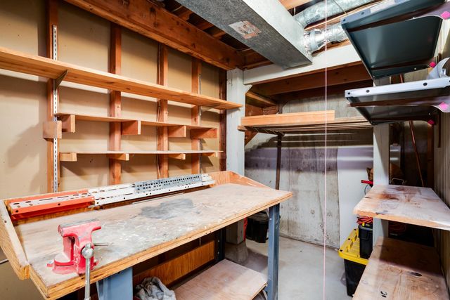 1236 E Galena St, Wichita, KS 67216