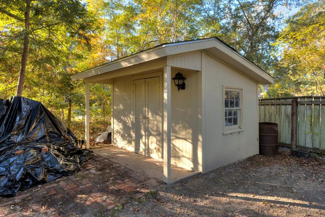 623 Pickwood Drive, Manning, SC 29102