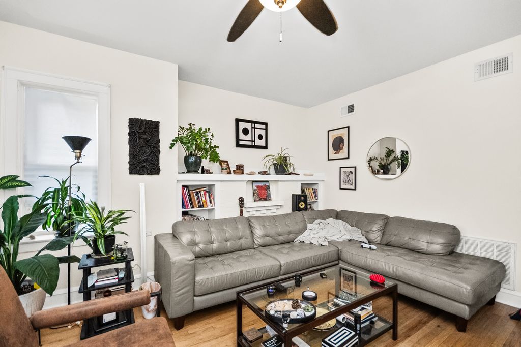 7605 S Calumet Avenue, Chicago, IL 60619 — photo 3