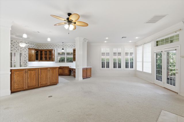 1609 Villa Court, Corinth, TX 76210