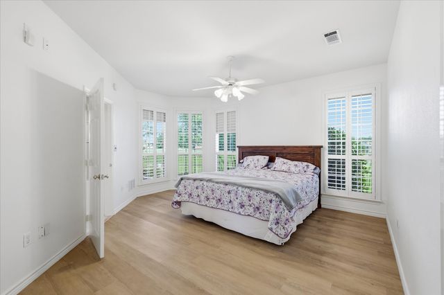 1609 Villa Court, Corinth, TX 76210