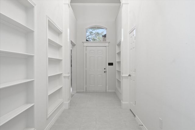 1609 Villa Court, Corinth, TX 76210