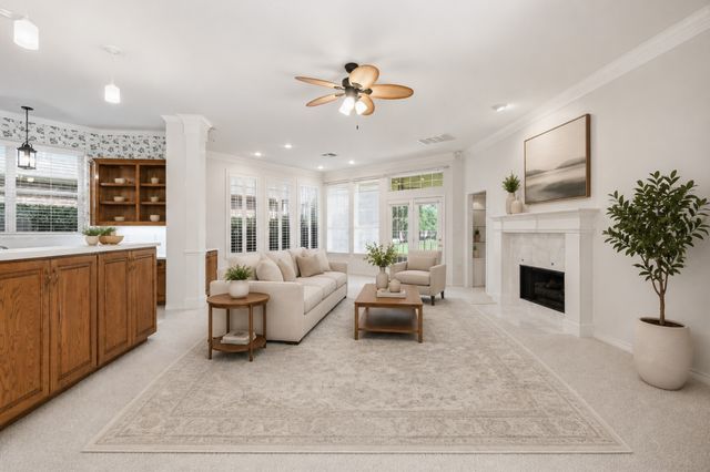 1609 Villa Court, Corinth, TX 76210