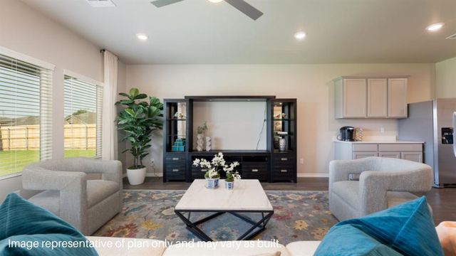 10305 NW 27th Street, Yukon, OK 73099