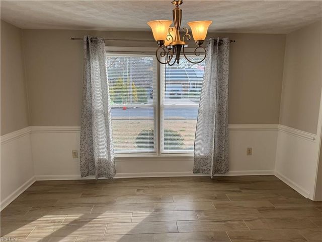 2026 Meadow Lake CT, Norfolk, VA 23518