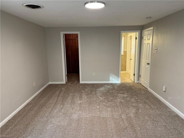 2026 Meadow Lake CT, Norfolk, VA 23518