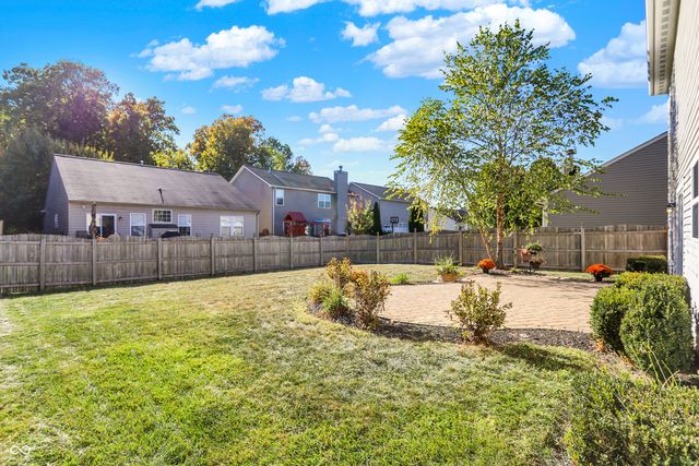 11055 Long Lake Lane, Fishers, IN 46037