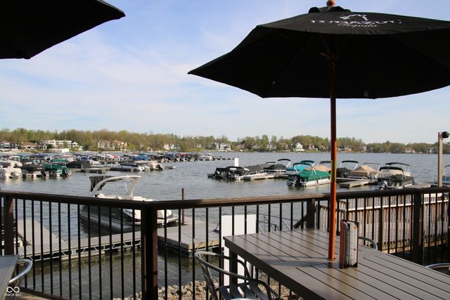 11055 Long Lake Lane, Fishers, IN 46037