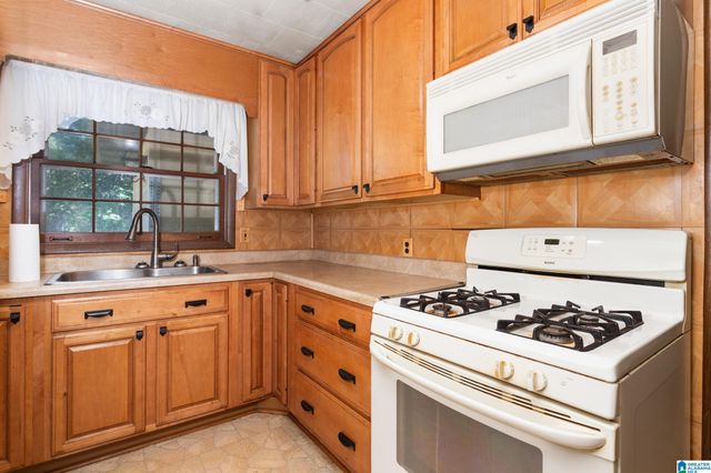 3054 EASONVILLE ROAD, Pell City, AL 35128