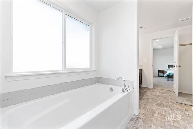 4718 Great Falls Ave, Caldwell, ID 83607