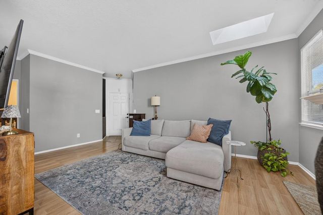 5340 Blue Sapphire Ct, Elk Grove, CA 95758