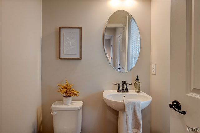 8497 Melo Circle, Clay, NY 13041