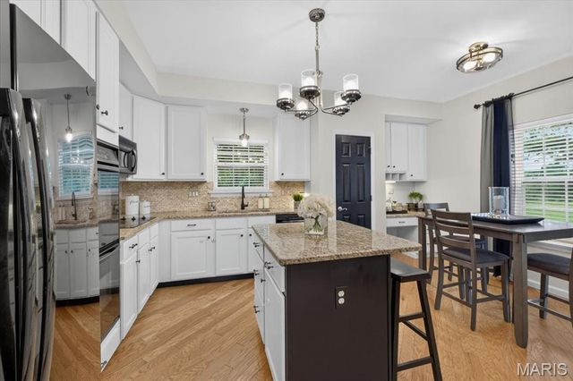 5 Monarch Trace Court 108, Chesterfield, MO 63017