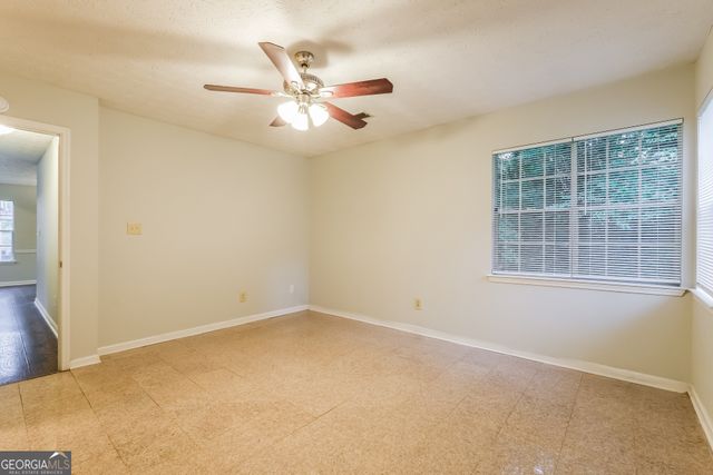 1701 Ivy Glenn Road, Decatur, GA 30032