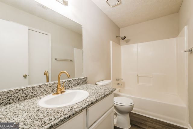 1701 Ivy Glenn Road, Decatur, GA 30032