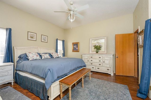 432 E Twelve Oaks Terrace, Mustang, OK 73064