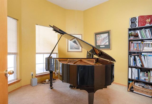 432 E Twelve Oaks Terrace, Mustang, OK 73064