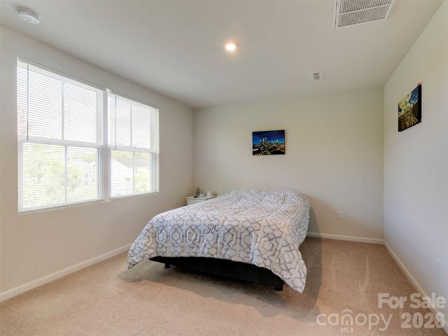 6105 Cutwater Circle, Charlotte, NC 28269