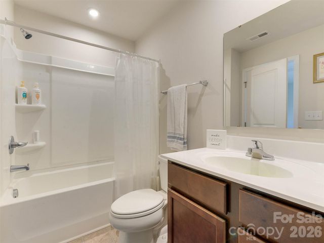 6105 Cutwater Circle, Charlotte, NC 28269