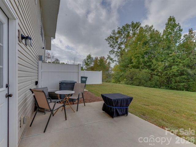 6105 Cutwater Circle, Charlotte, NC 28269