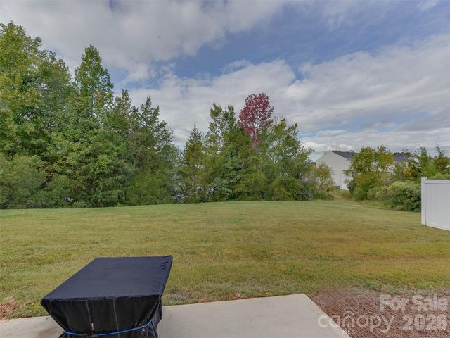 6105 Cutwater Circle, Charlotte, NC 28269