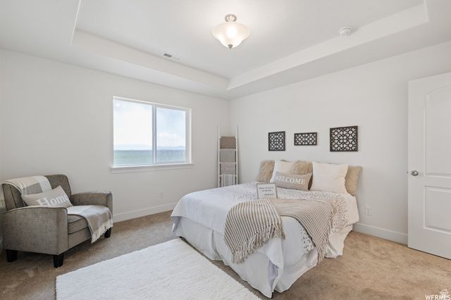 166 E CRANER PEAK DR, Eagle Mountain, UT 84005