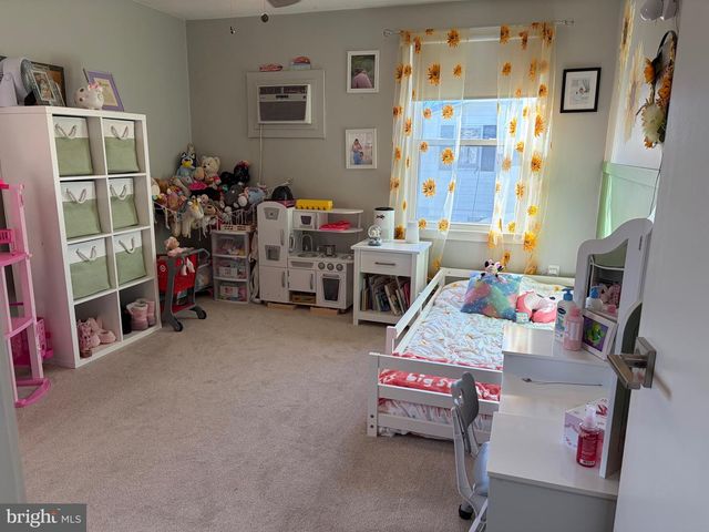 12 N MAPLE AVE, Ridgely, MD 21660