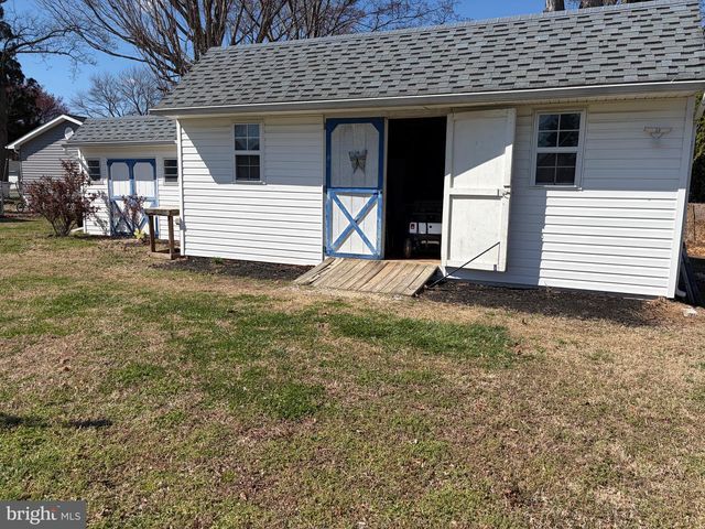 12 N MAPLE AVE, Ridgely, MD 21660