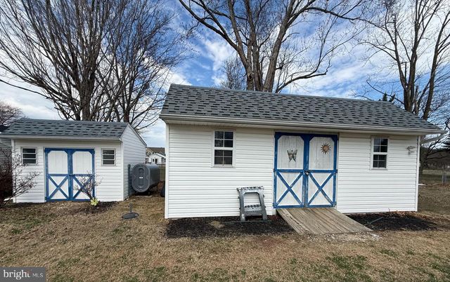 12 N MAPLE AVE, Ridgely, MD 21660