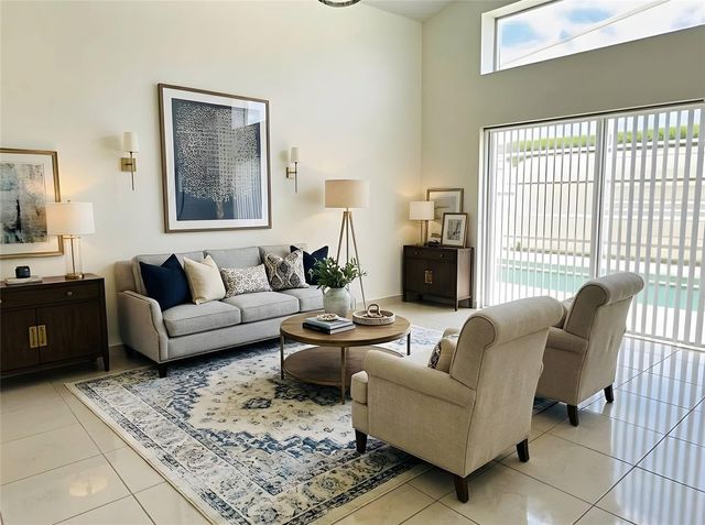 208 SILVERTON ROAD, Davenport, FL 33897