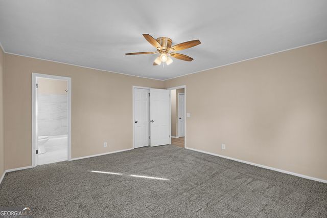 300 Woodland Drive, Calhoun, GA 30701