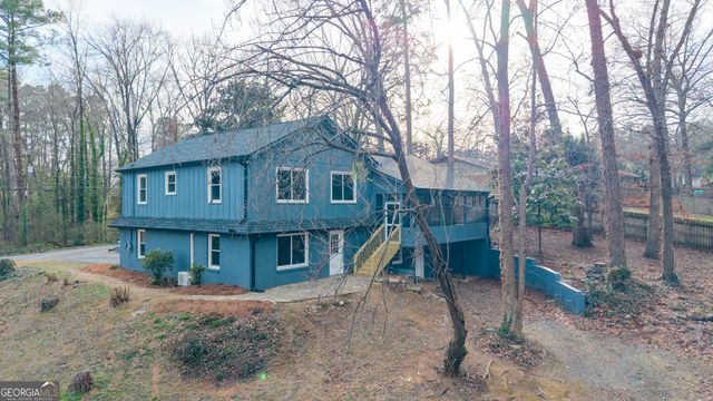 300 Woodland Drive, Calhoun, GA 30701