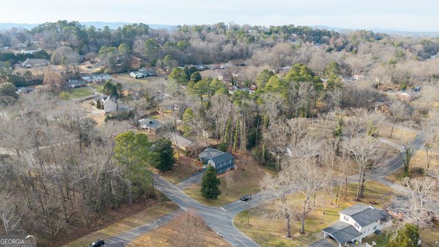 300 Woodland Drive, Calhoun, GA 30701