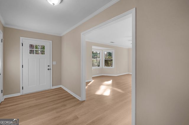 300 Woodland Drive, Calhoun, GA 30701