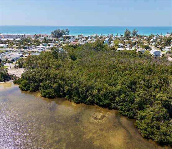 28TH STREET, Holmes Beach, FL 34217