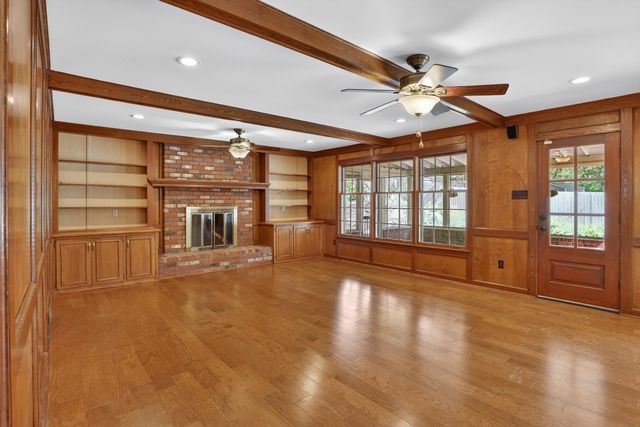 8544 SYCAMORE TRAIL RD, Germantown, TN 38139