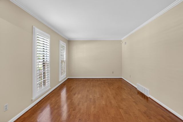 8544 SYCAMORE TRAIL RD, Germantown, TN 38139