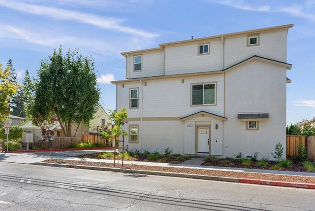 182 W Rincon Avenue, Campbell, CA 95008